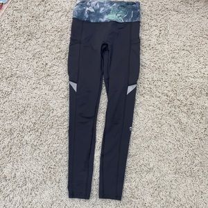 Ivivva size 12 leggings